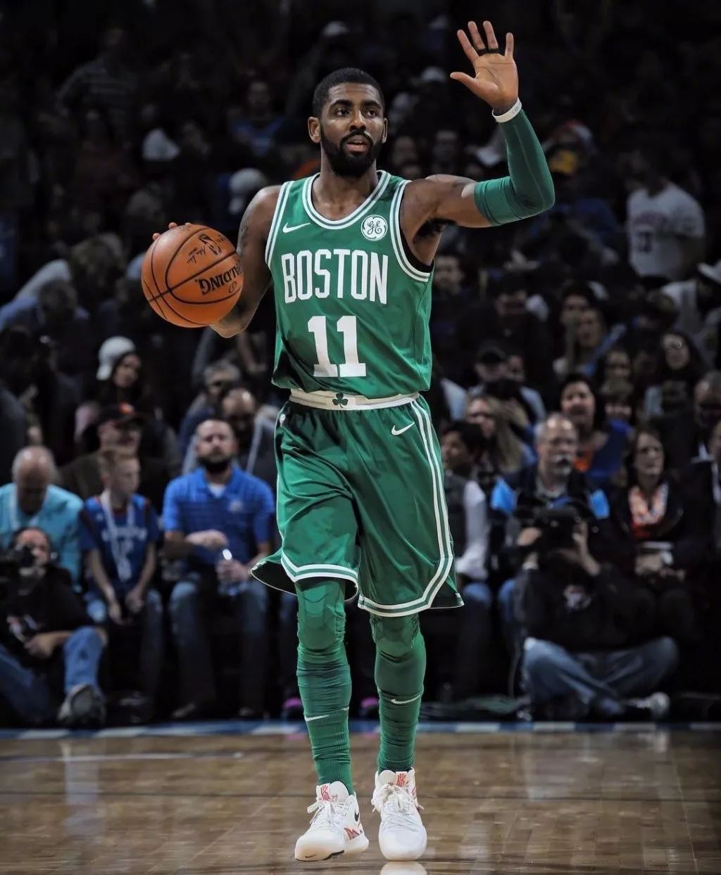 荷不足而暂 荷不足而暂