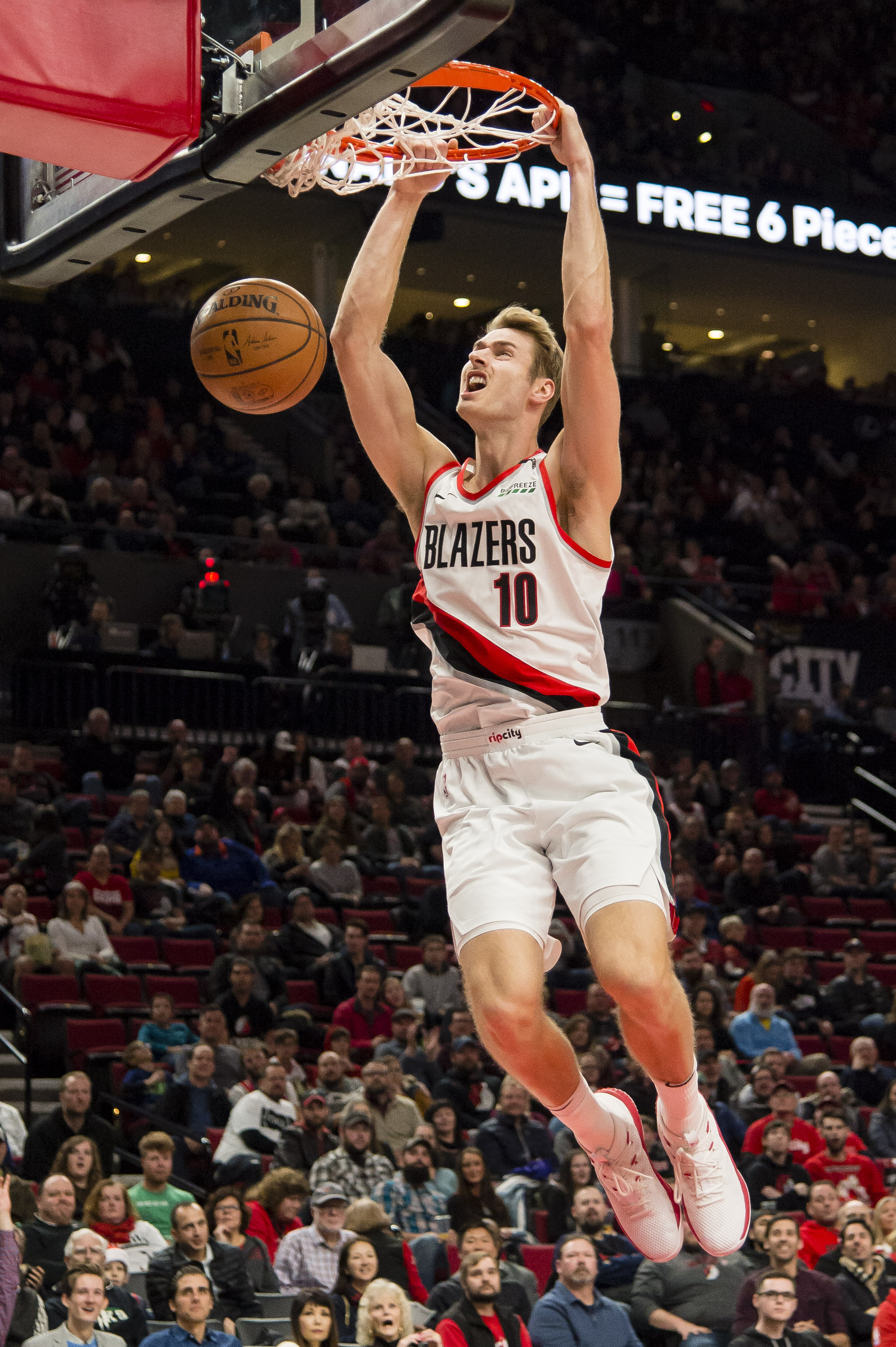 但进攻三区 但进攻三区