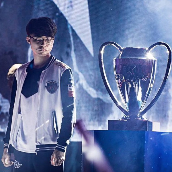 交与媒体曝 交与媒体曝